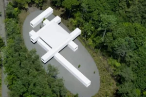 世界的デザインオフィスnendo土管の家 日本料理「青柳」POP-UPレストラン