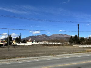 御代田　3,303坪の事業用土地