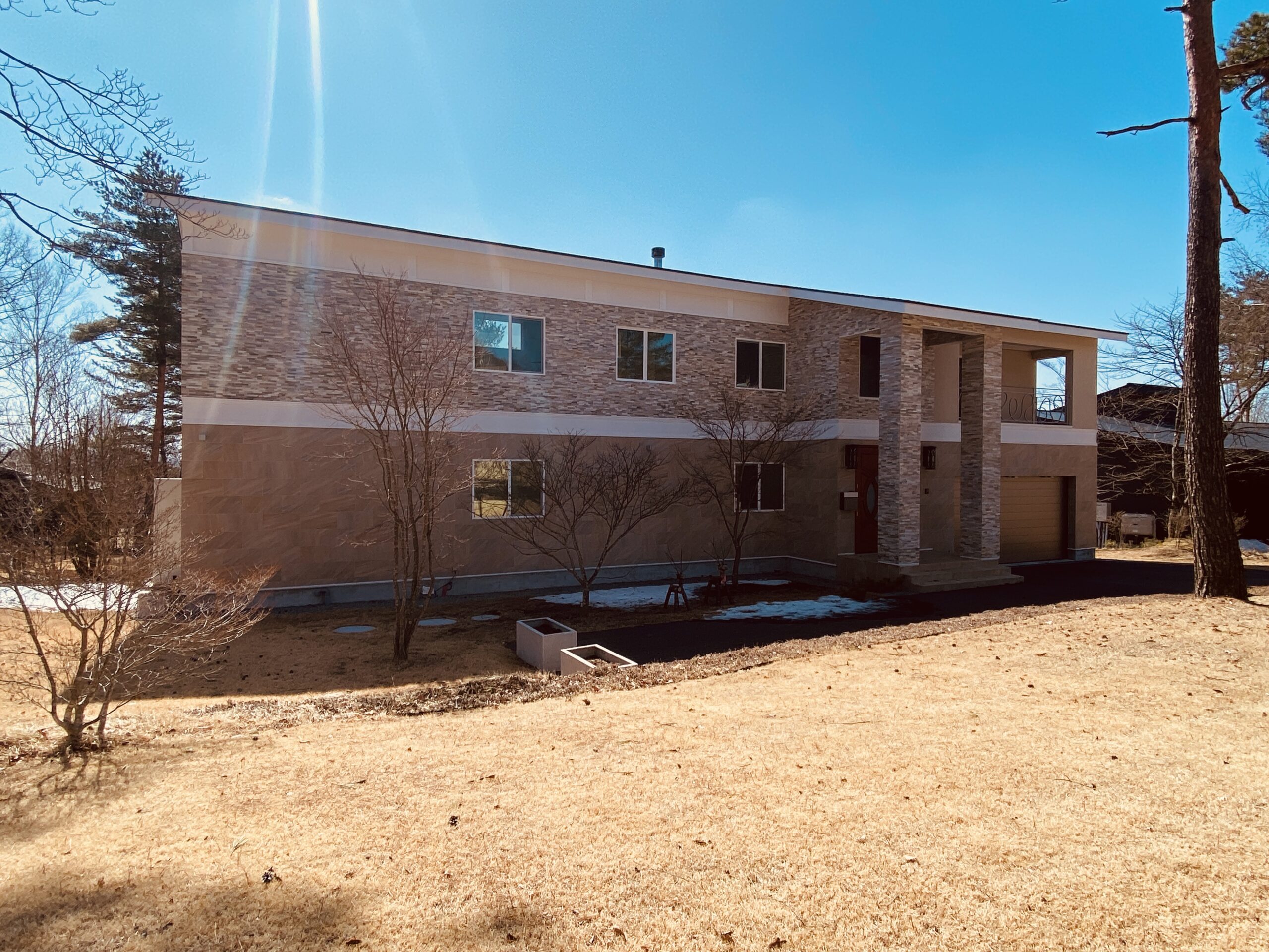 千ヶ滝別荘地　404坪の土地付き建物【価格改定】