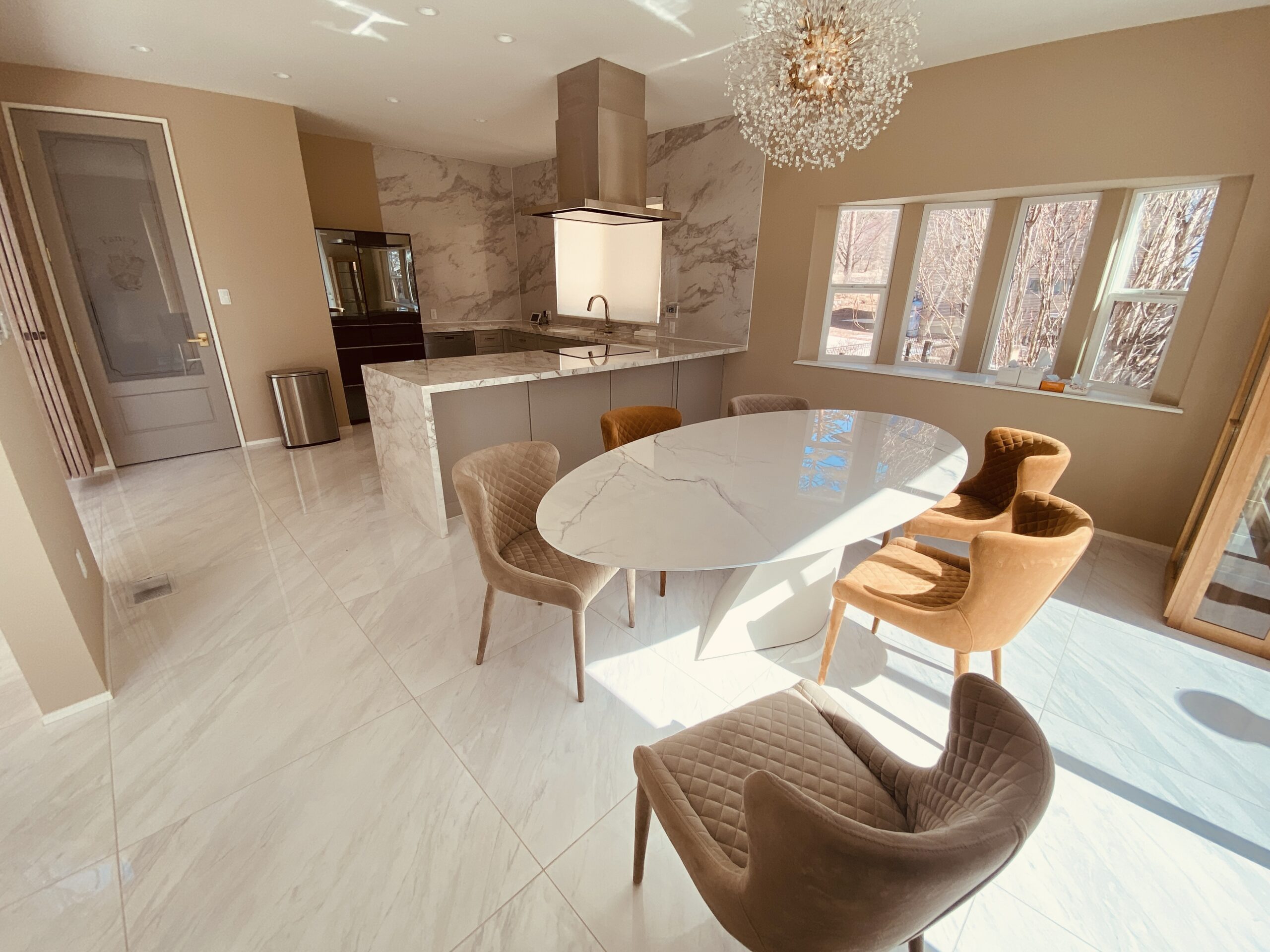 千ヶ滝別荘地　404坪の土地付き建物【価格改定】