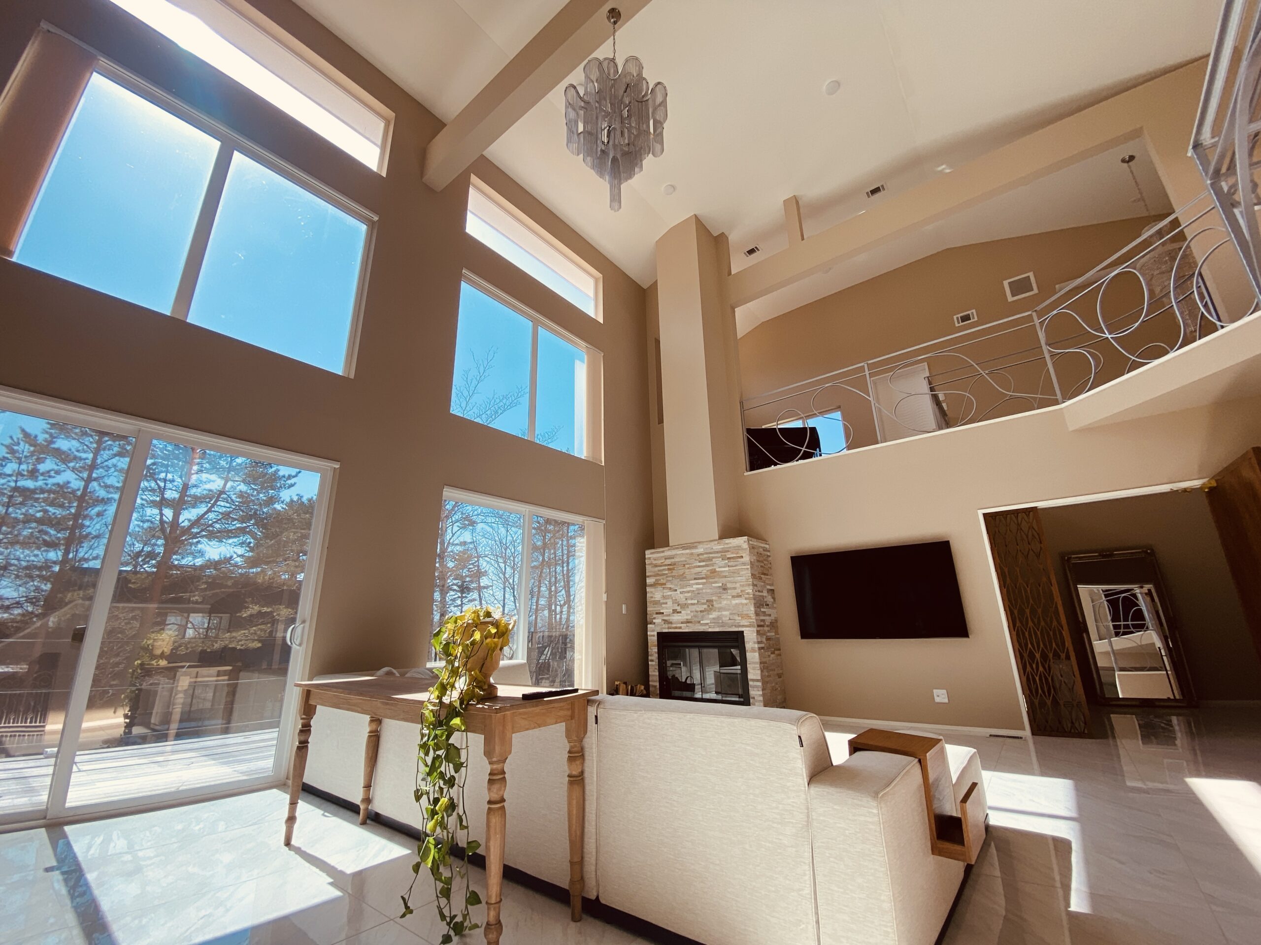 千ヶ滝別荘地　404坪の土地付き建物【価格改定】