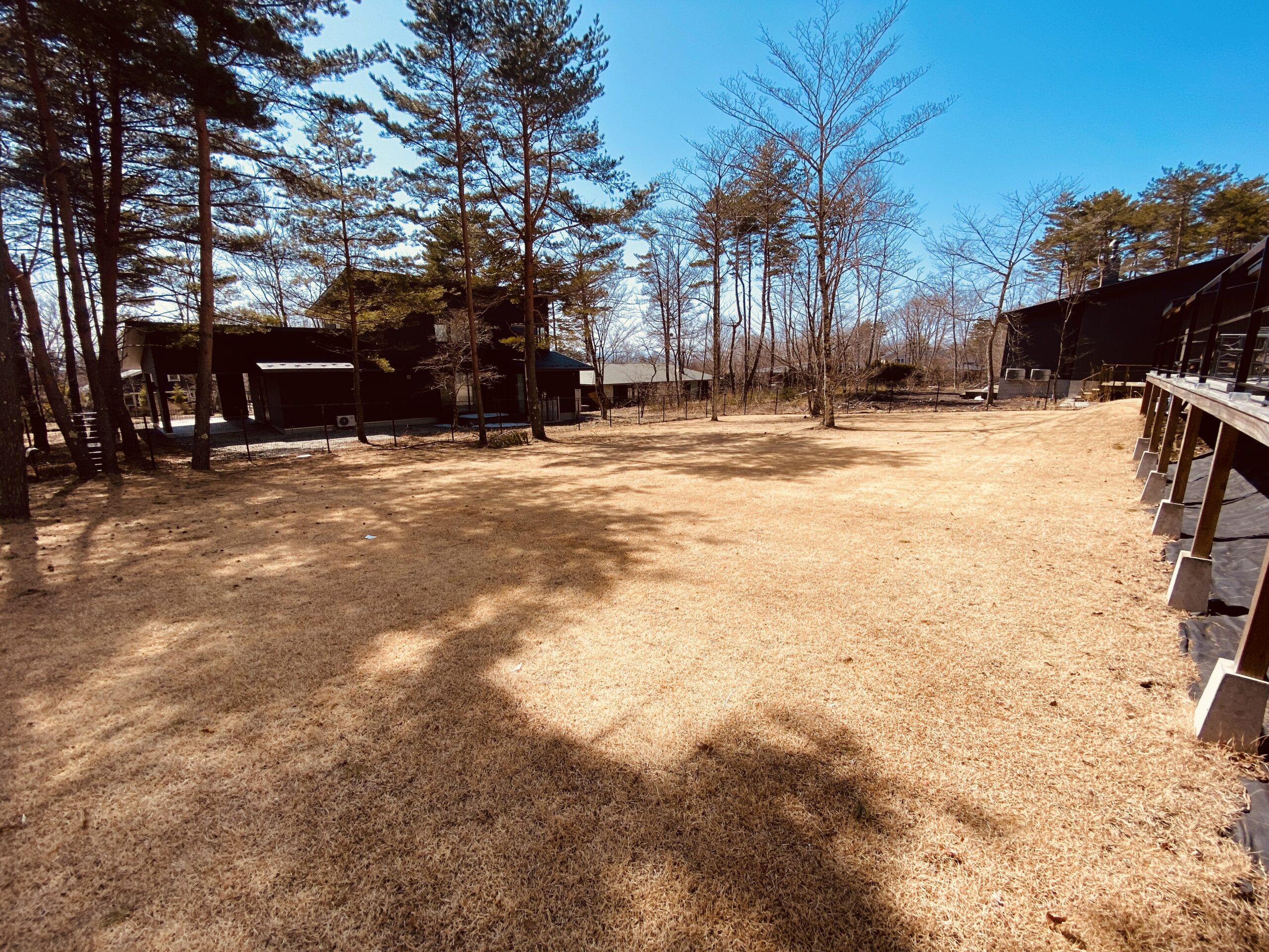 千ヶ滝別荘地　404坪の土地付き建物【価格改定】