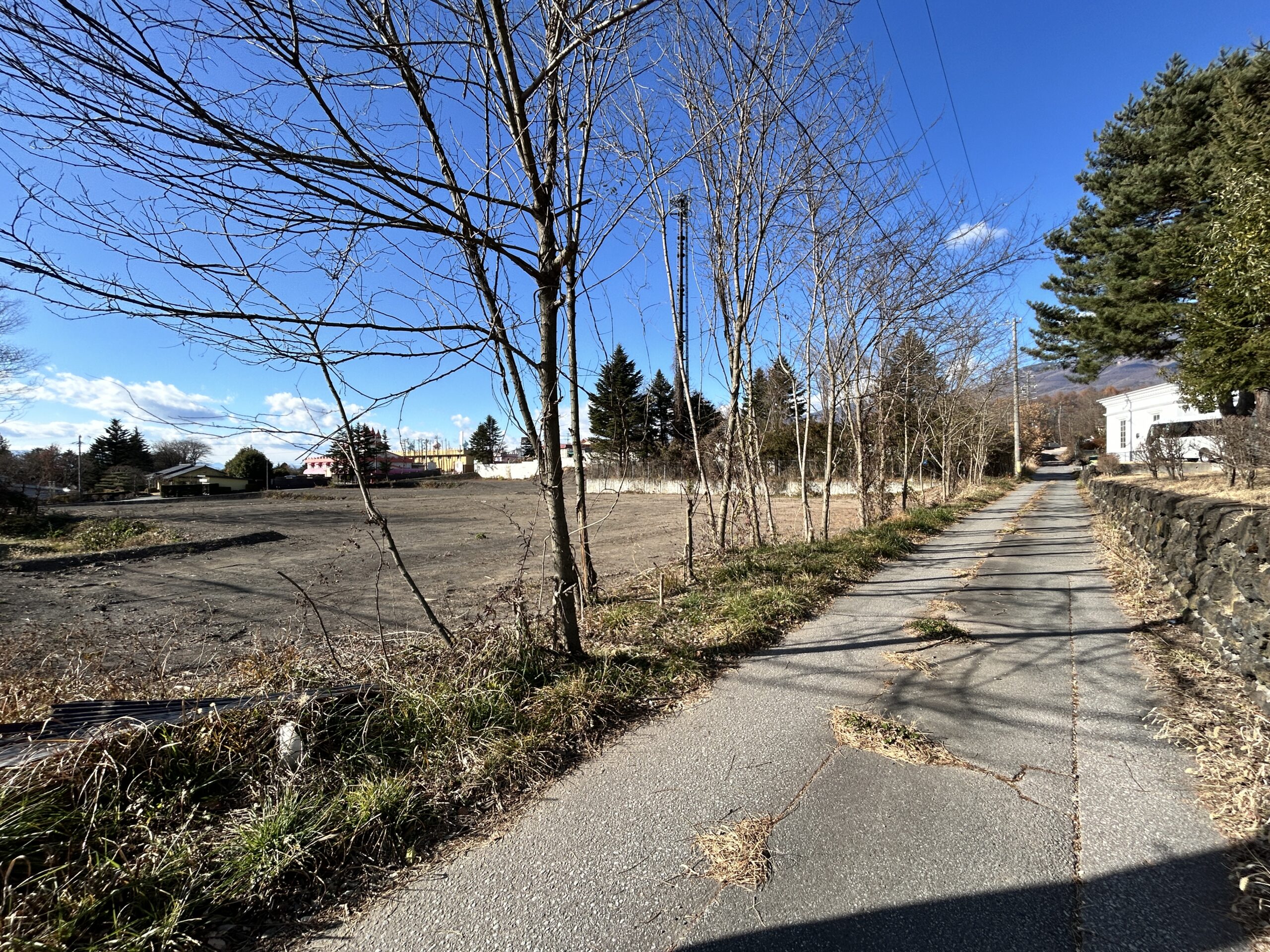 御代田　3,303坪の事業用土地