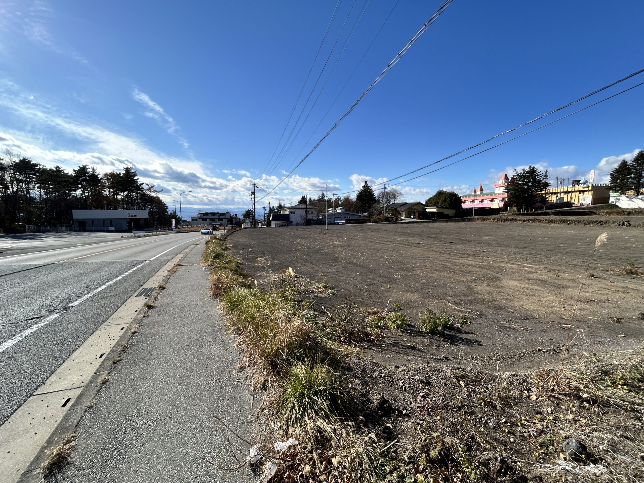 御代田　3,303坪の事業用土地