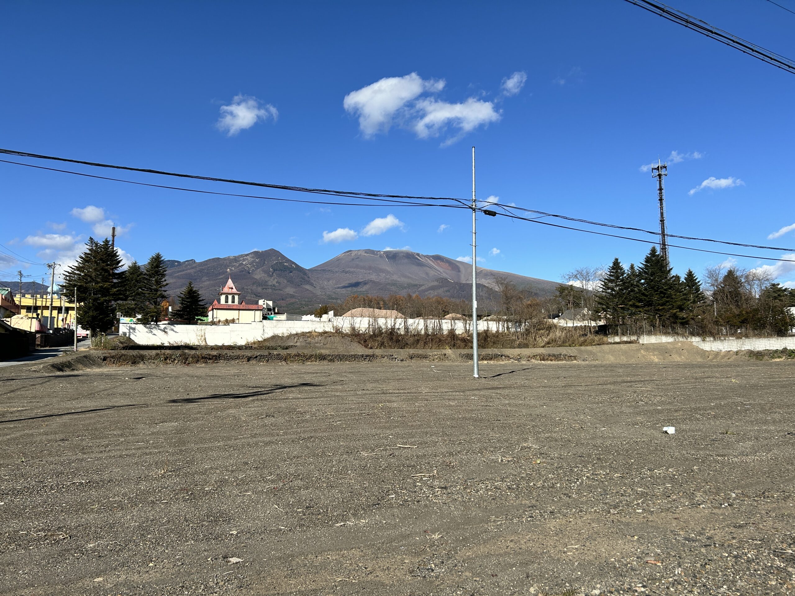 御代田　3,303坪の事業用土地