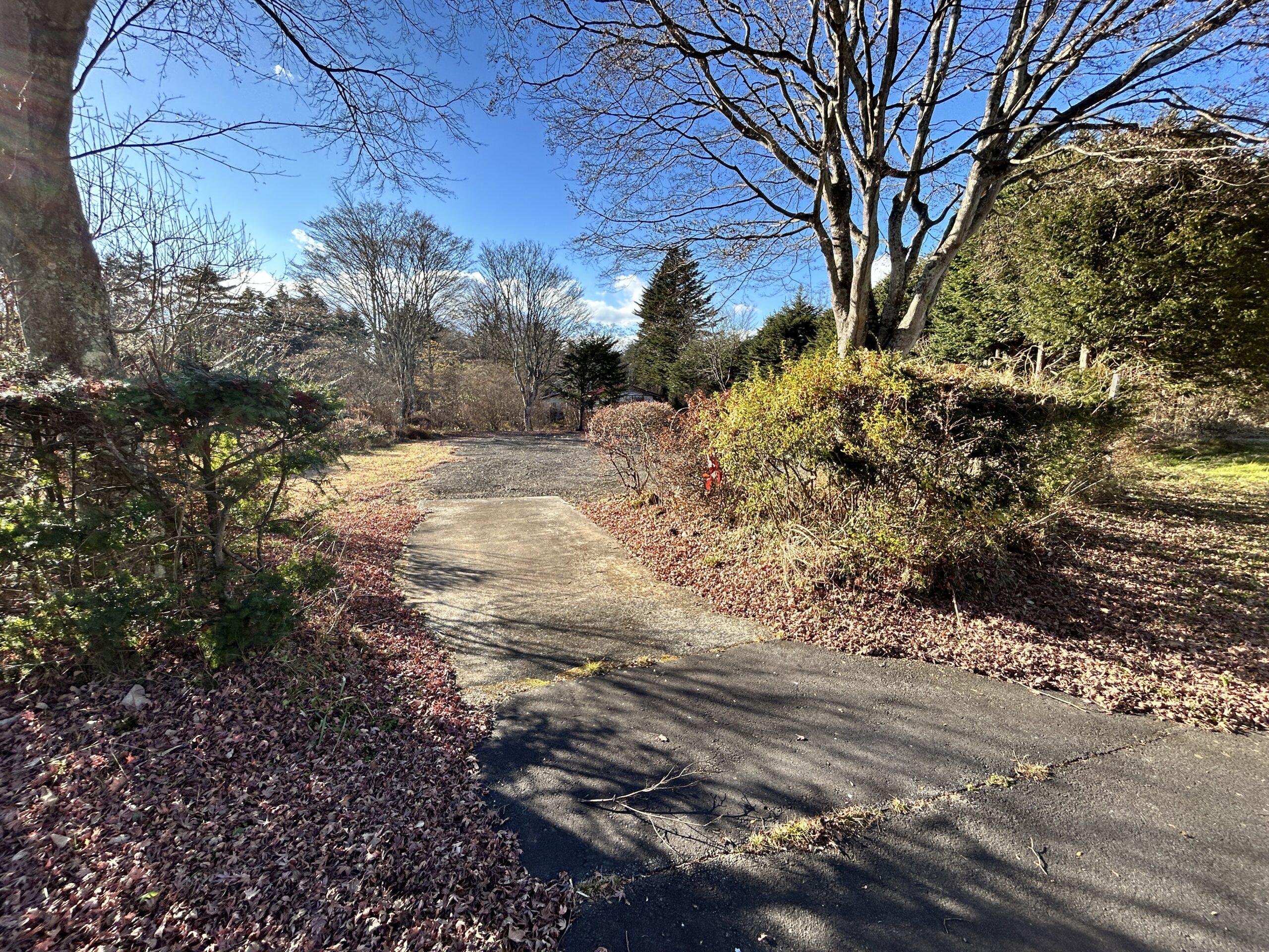 【商談中】プリンス通り沿い　401坪の北東角地